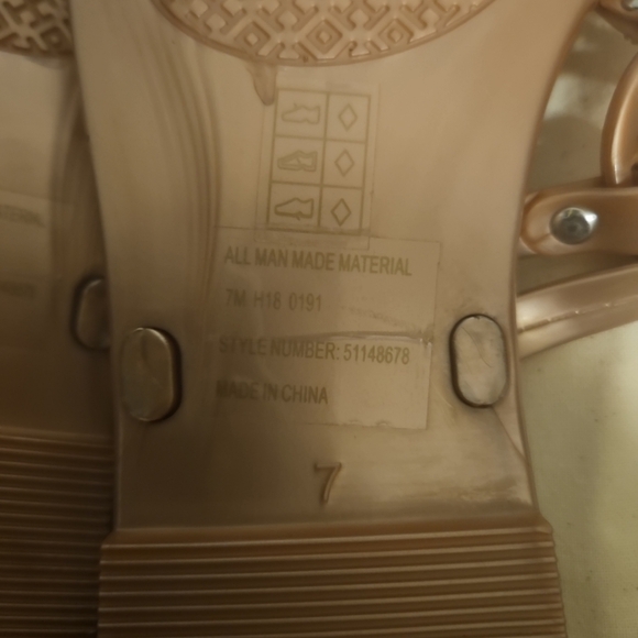 Tory Burch Mini Miller Jelly Thong Sandals Size 7 Rose Gold - Picture 6 of 7